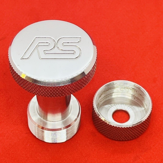 OIL DIPSTICK WITH RS LOGO ON TOP - Image 3
